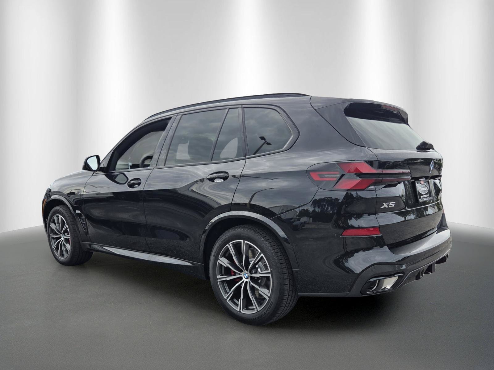 New 2026 BMW X5 PHEV xDrive50e SUV
