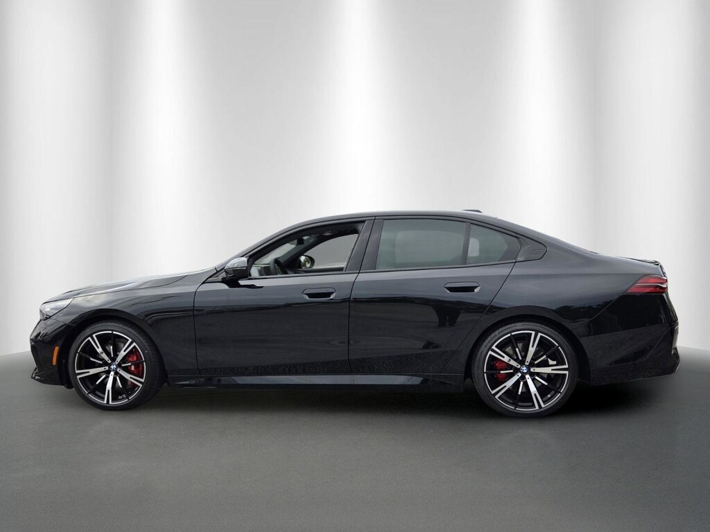 New 2027 BMW 540i xDrive Sedan