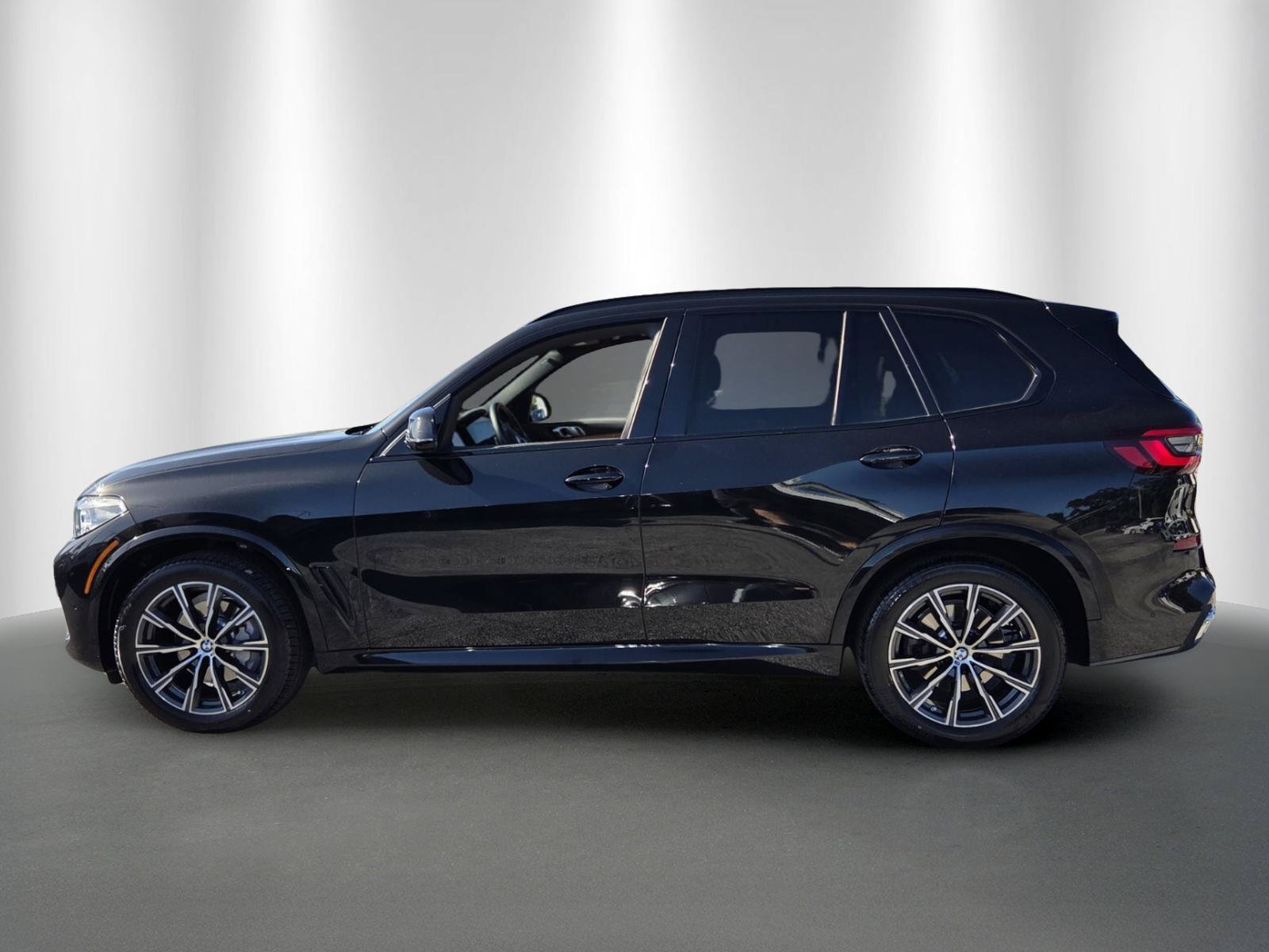 Used 2023 BMW X5 sDrive40i SUV