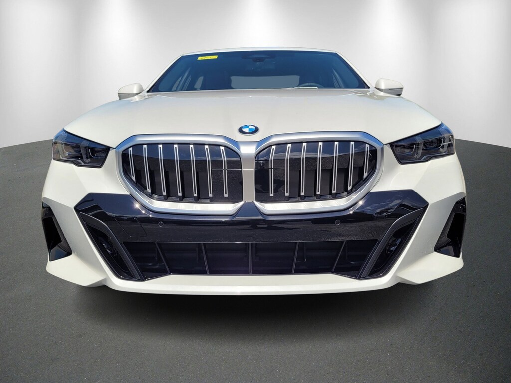 New 2026 BMW 530i  Sedan