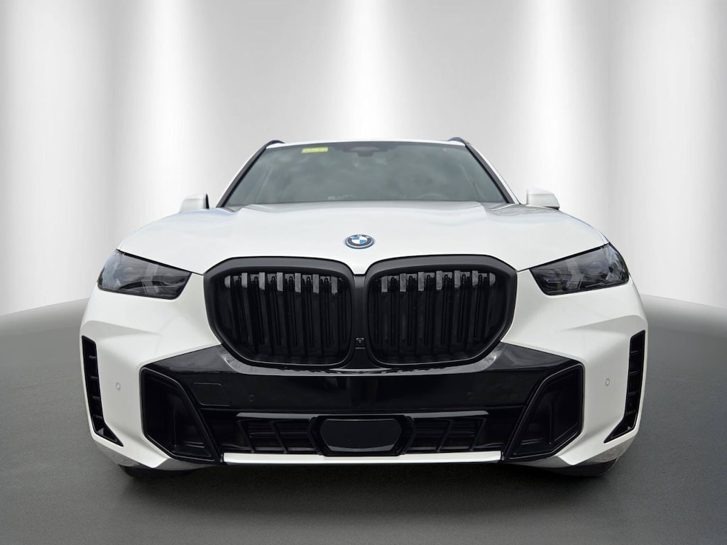 New 2026 BMW X5 PHEV xDrive50e SUV