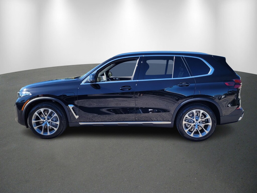 New 2026 BMW X5 PHEV xDrive50e SUV