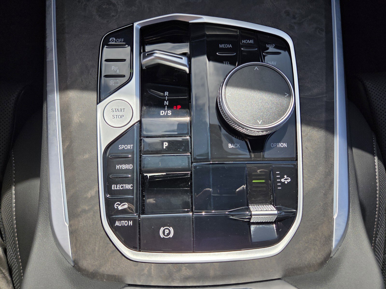 2026 BMW X5 50e - Photo 27