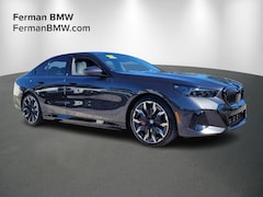 2026 BMW 550e xDrive Sedan