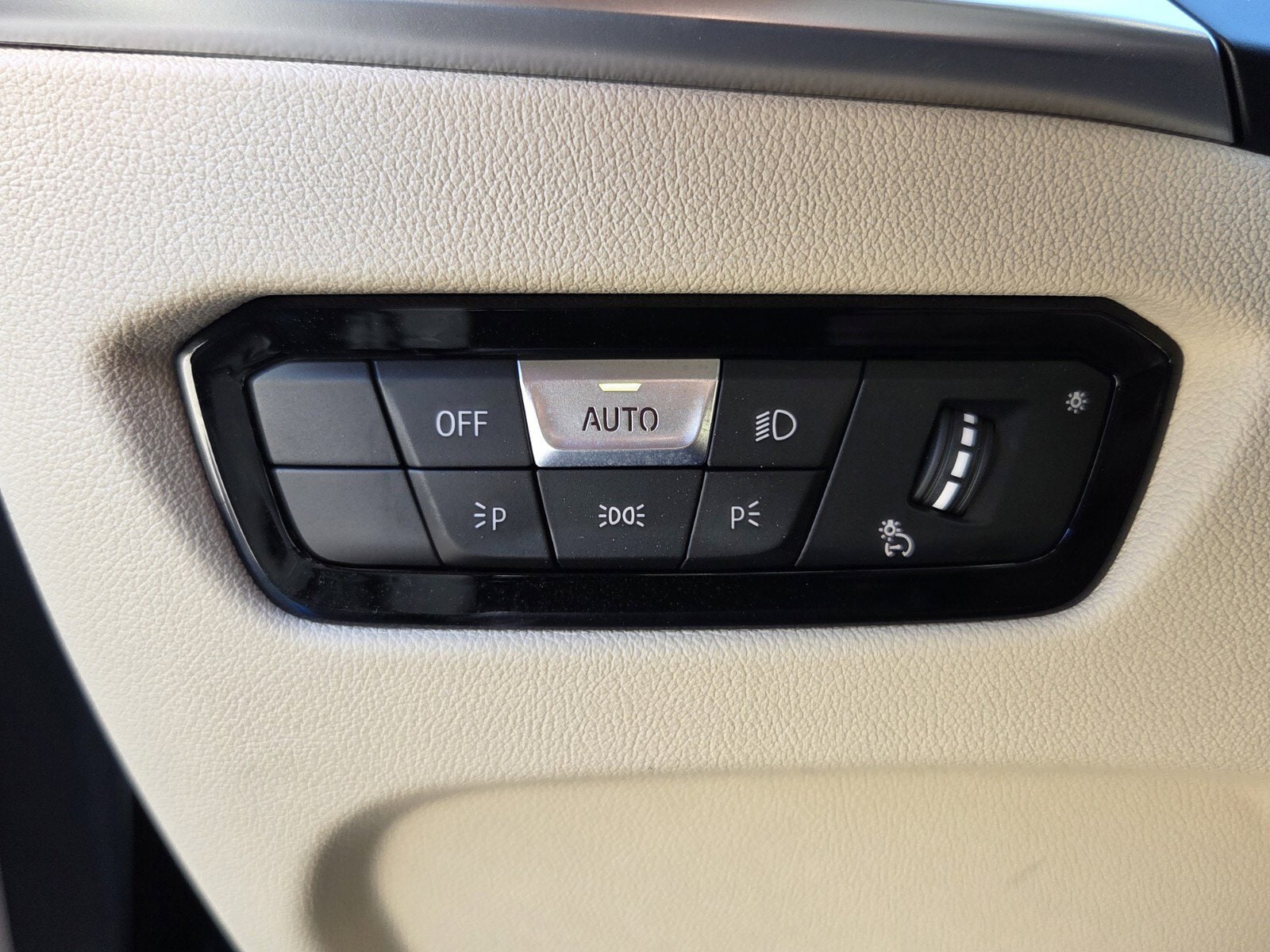 2026 BMW 4 Series 430i - Photo 21