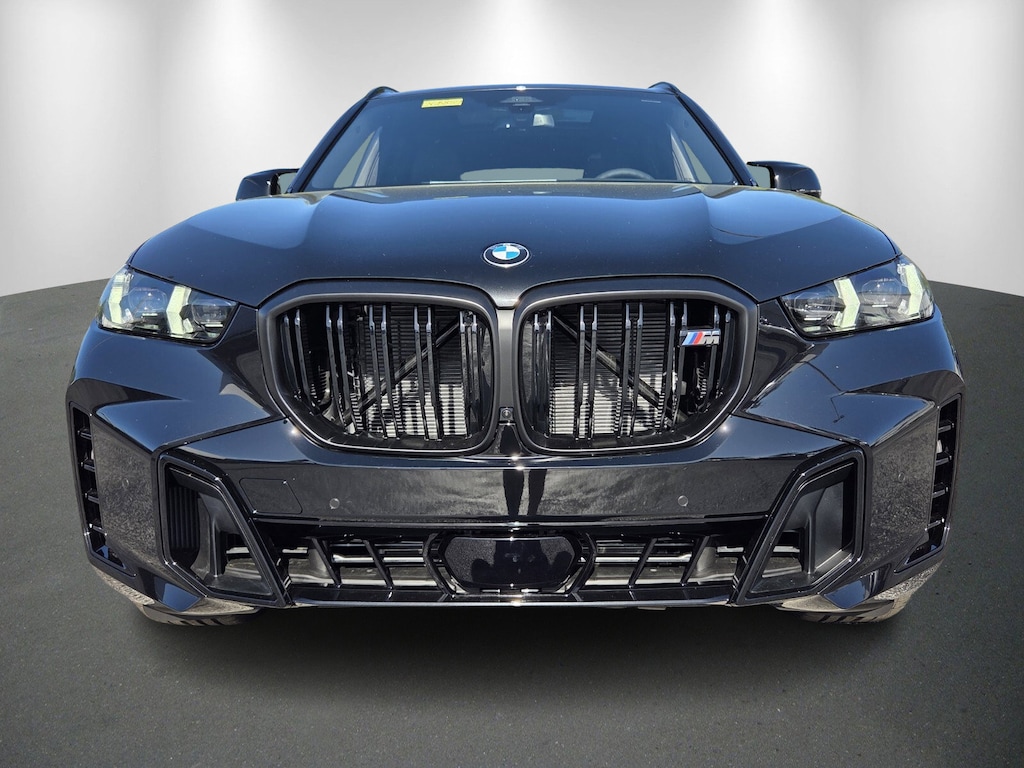 New 2026 BMW X5 M60i SUV