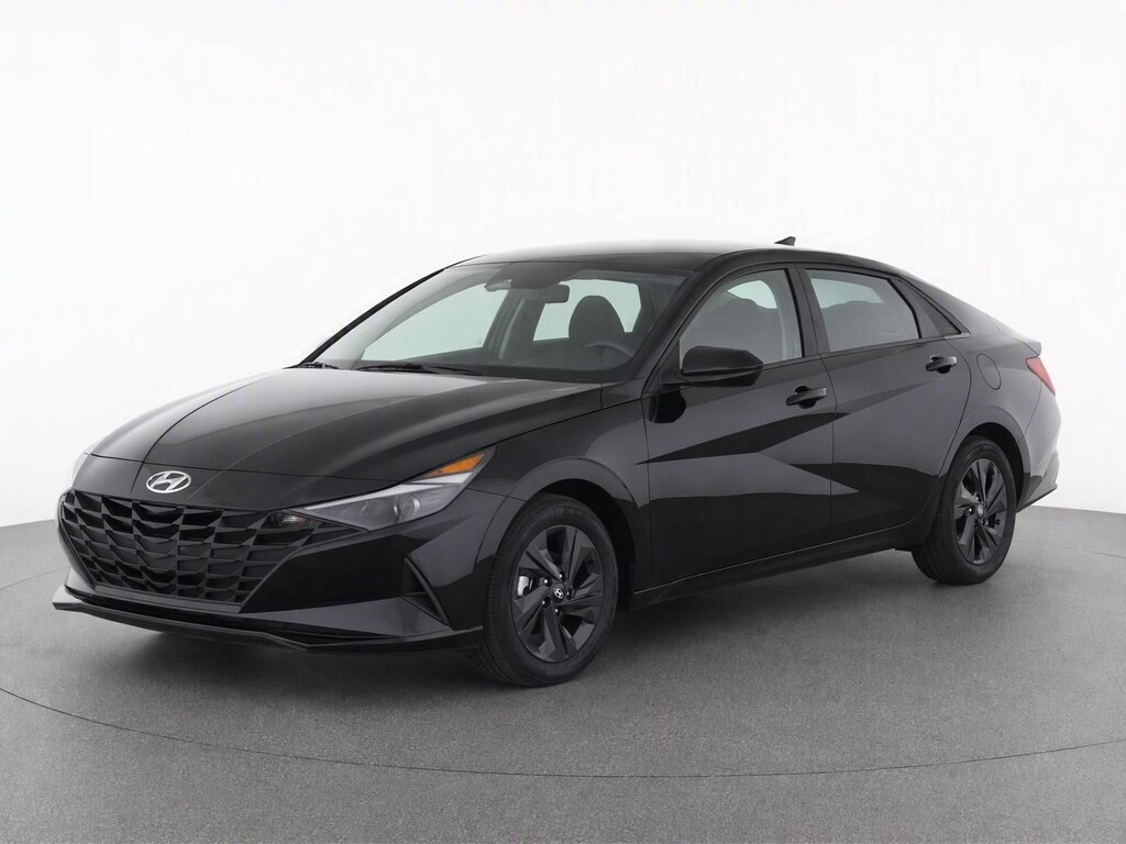 Used 2023 Hyundai Elantra SEL Sedan