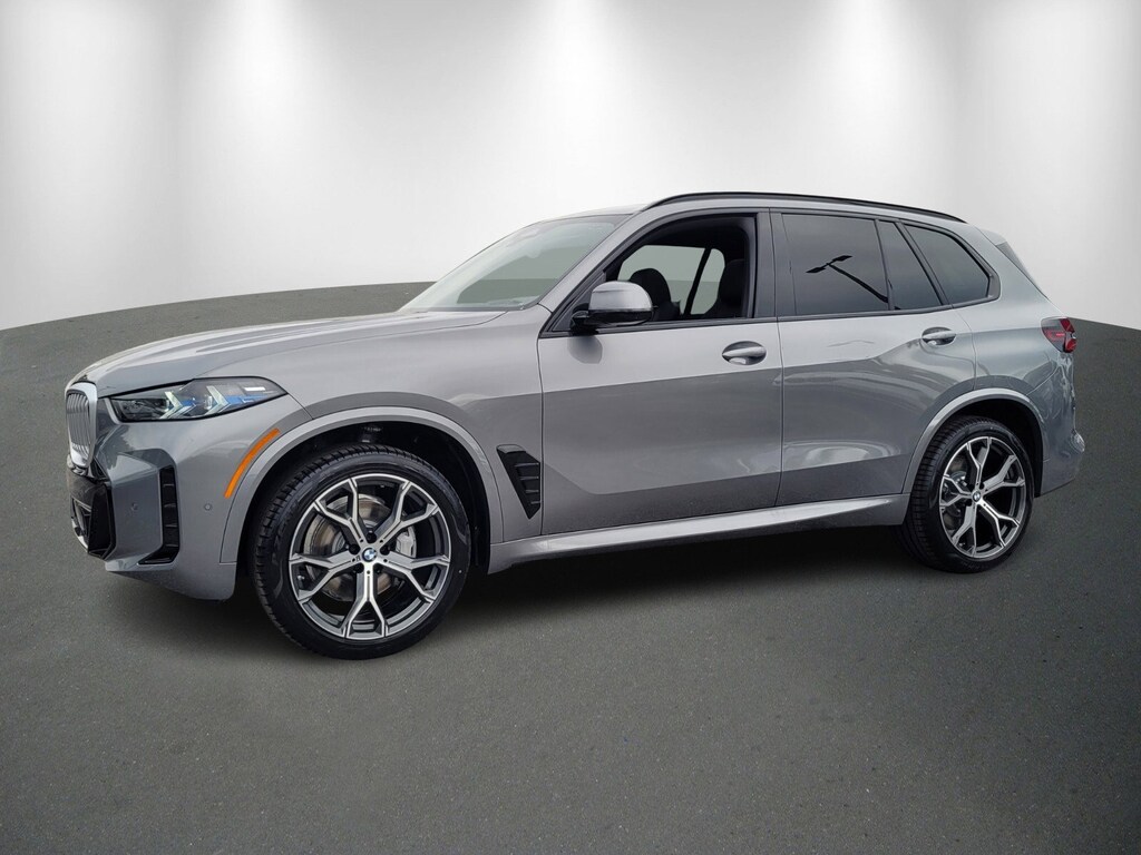 New 2026 BMW X5 sDrive40i SUV