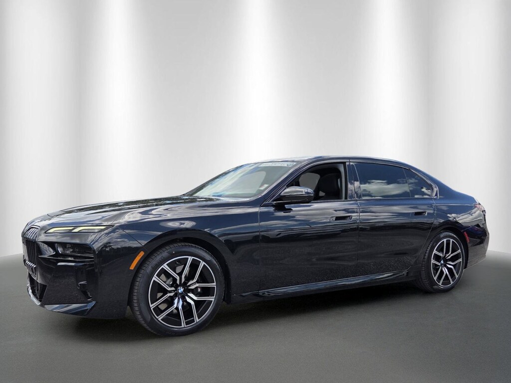 Used 2023 BMW 740i Sedan