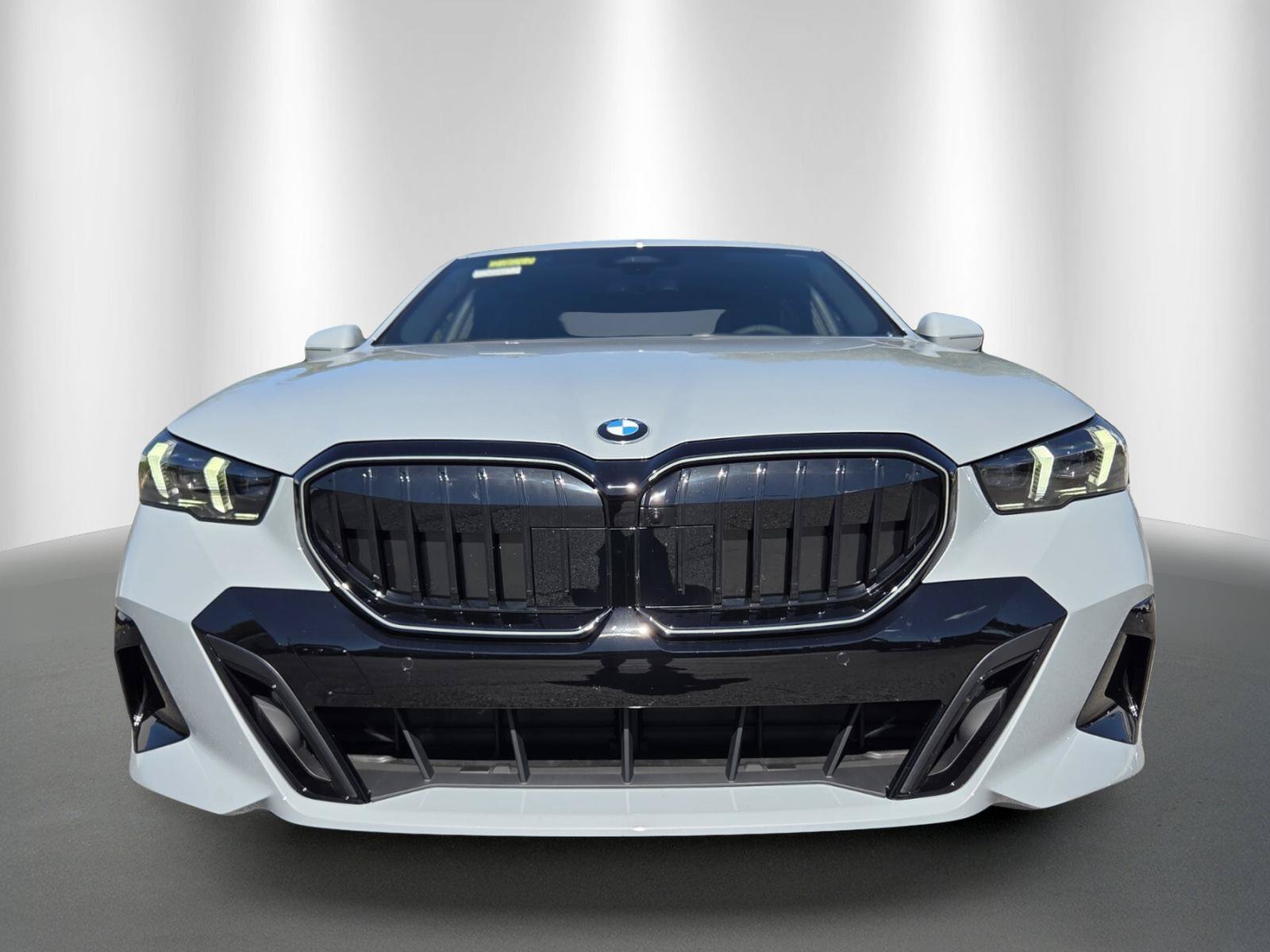 New 2027 BMW 530i Sedan