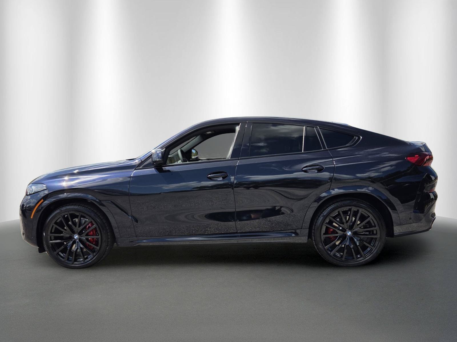New 2027 BMW X6 xDrive40i SUV
