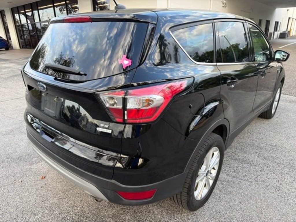 Used 2017 Ford Escape SE SUV