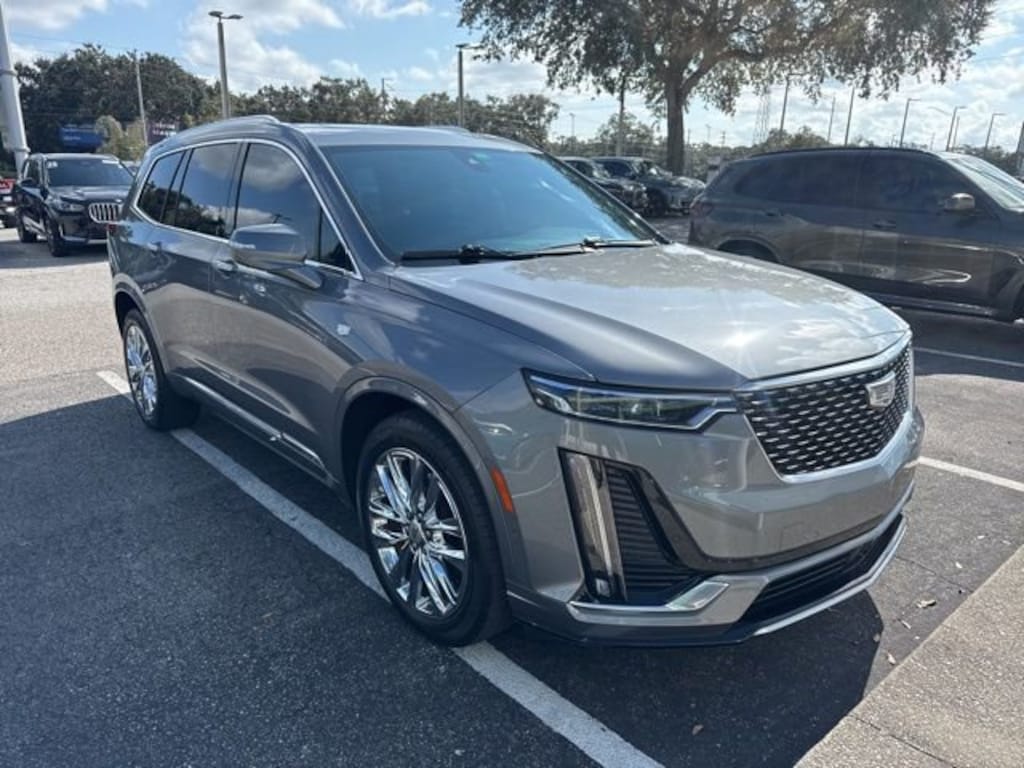 Used 2022 CADILLAC XT6 Premium Luxury SUV