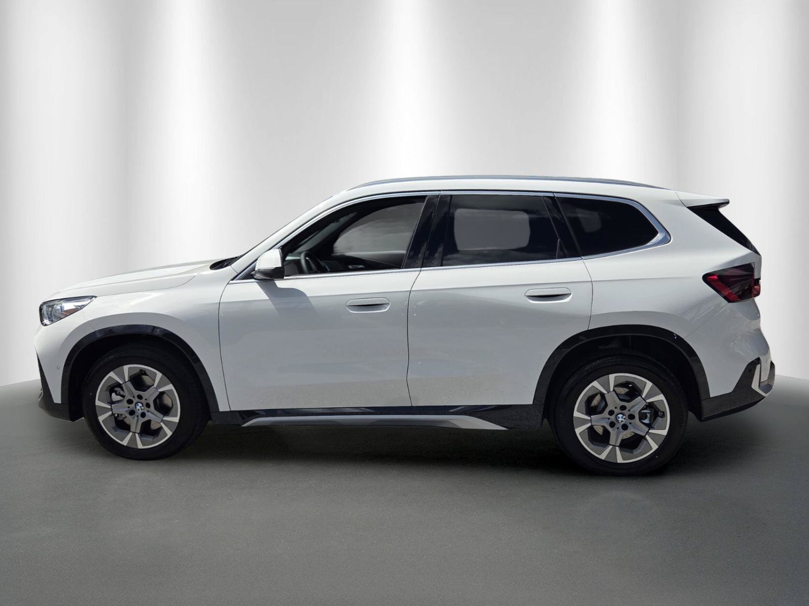 New 2027 BMW X1 xDrive28i SUV