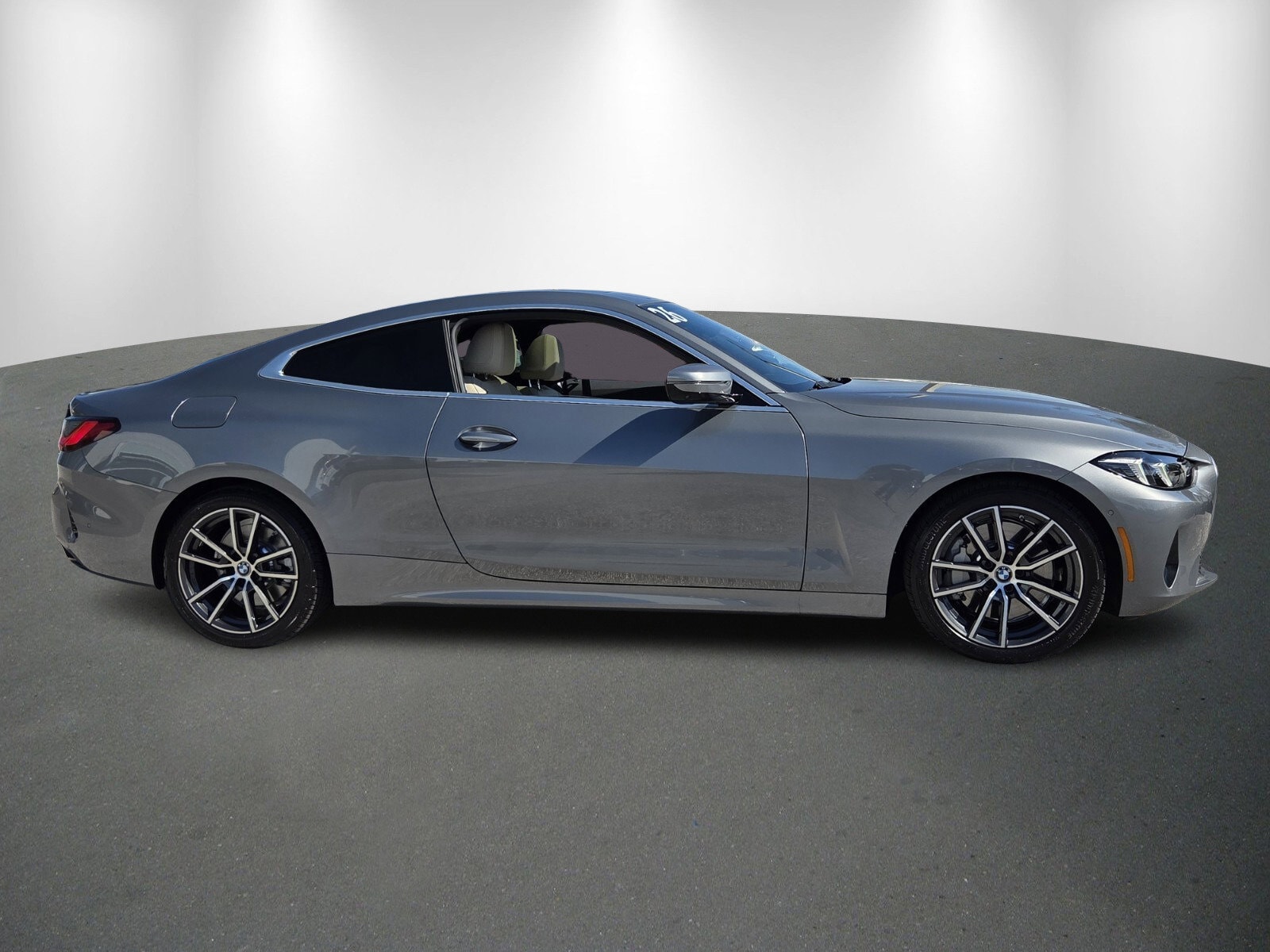 2026 BMW 4 Series 430i - Photo 8