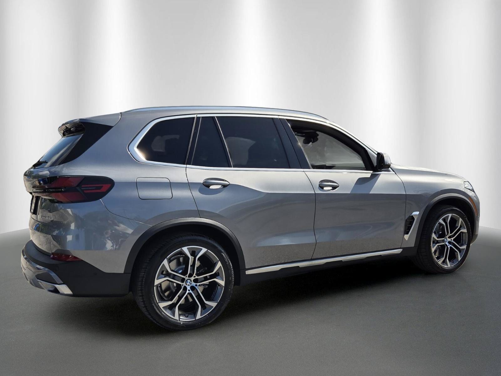 2026 BMW X5 50e - Photo 6