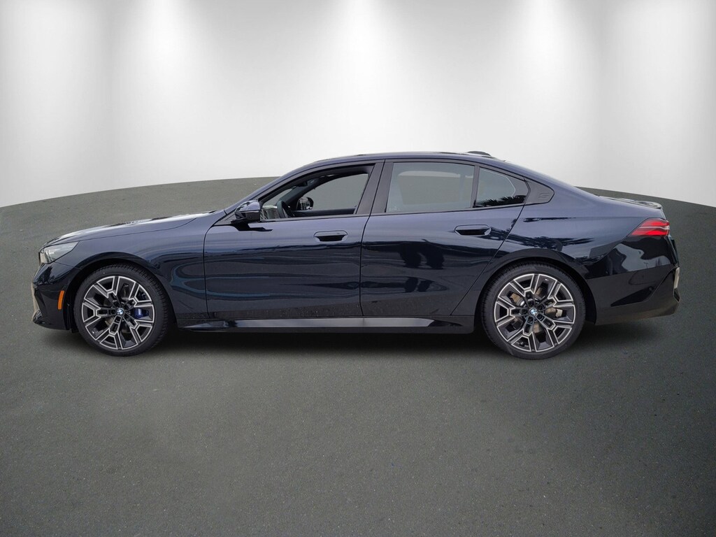 New 2026 BMW 530i Sedan