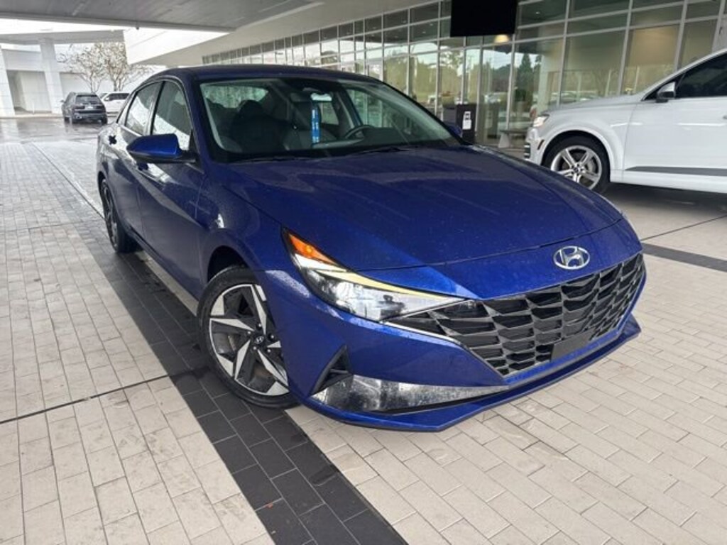 Used 2023 Hyundai Elantra HEV Limited Sedan