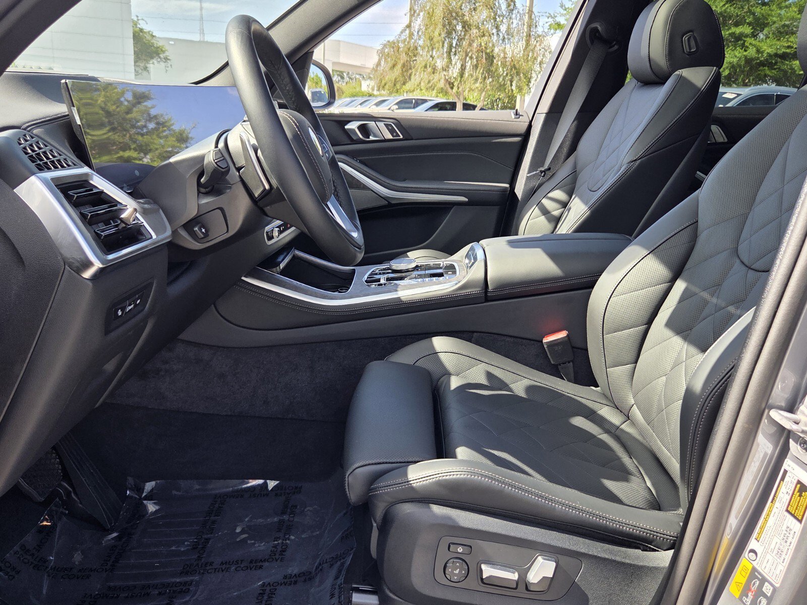 2026 BMW X5 50e - Photo 10