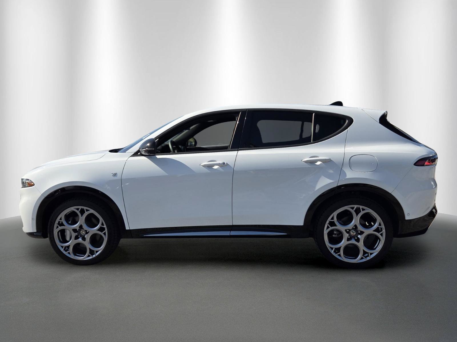 Used 2024 Alfa Romeo Tonale Ti SUV