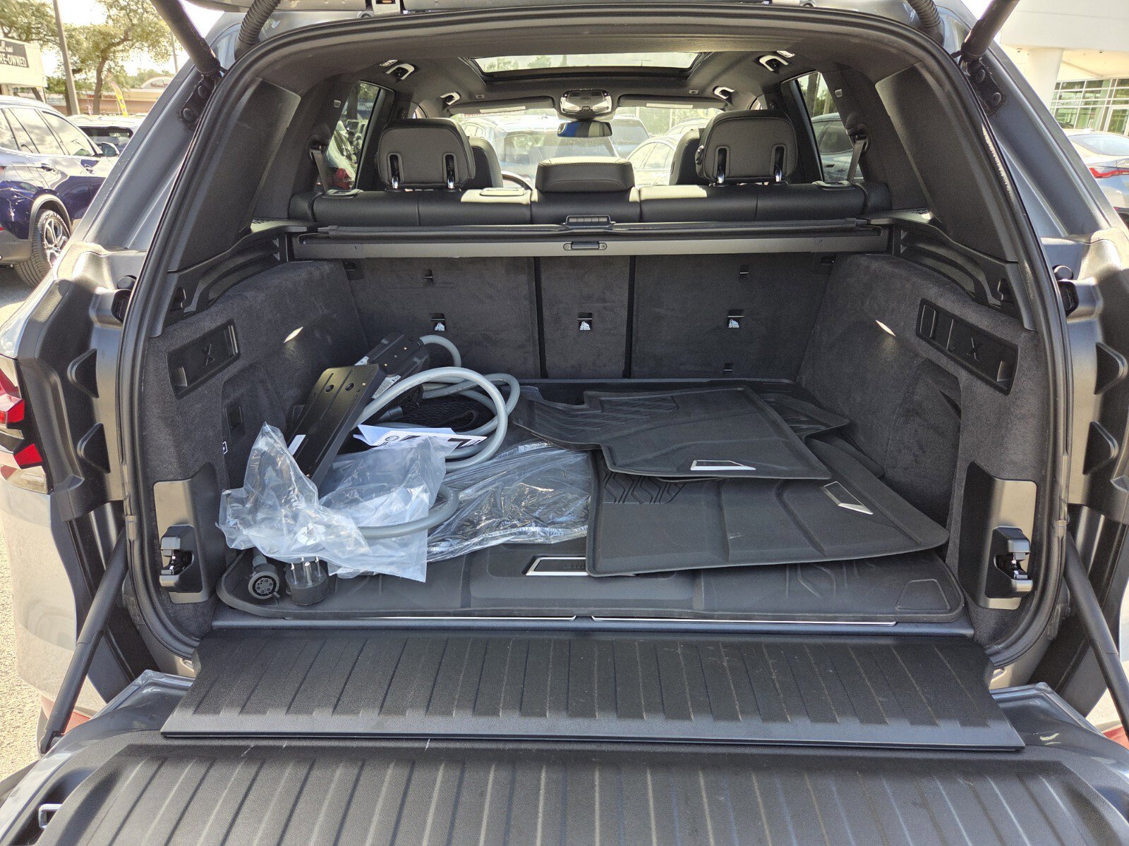 2026 BMW X5 50e - Photo 16