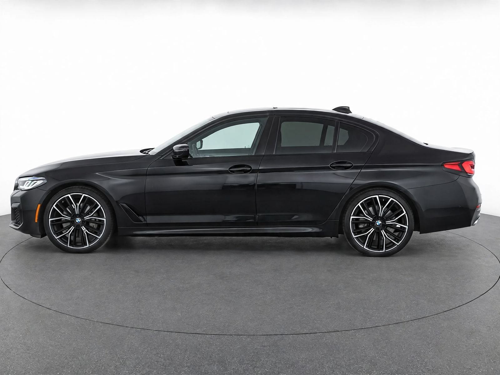 Used 2022 BMW 540i Sedan