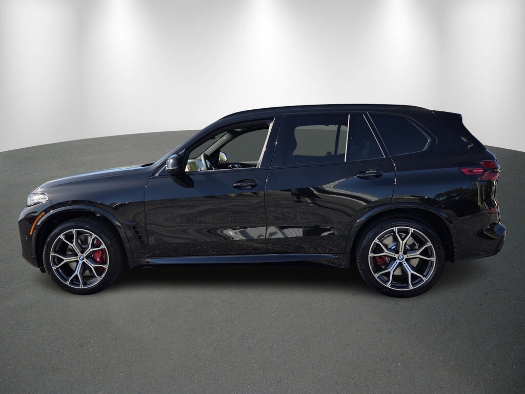 New 2026 BMW X5 M60i SUV