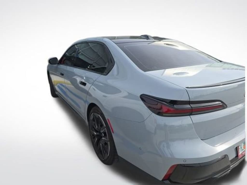 Used 2023 BMW 740i Sedan