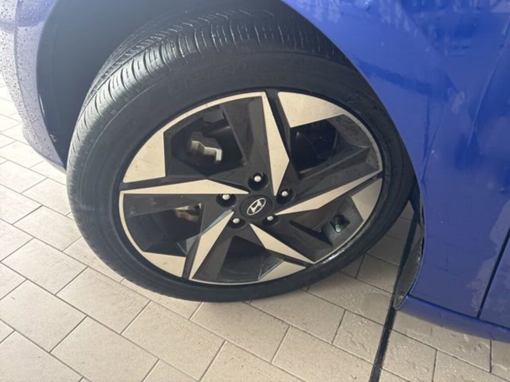 Used 2023 Hyundai Elantra HEV Limited Sedan