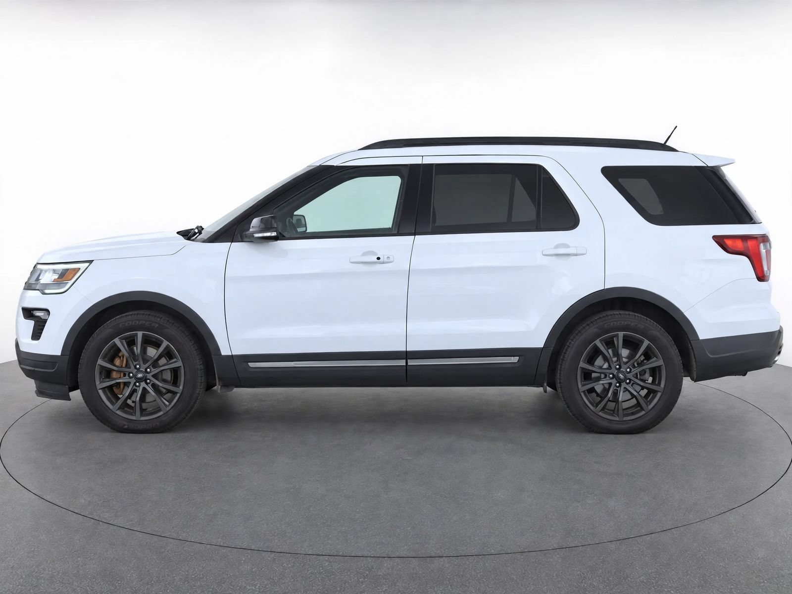 Used 2018 Ford Explorer XLT SUV