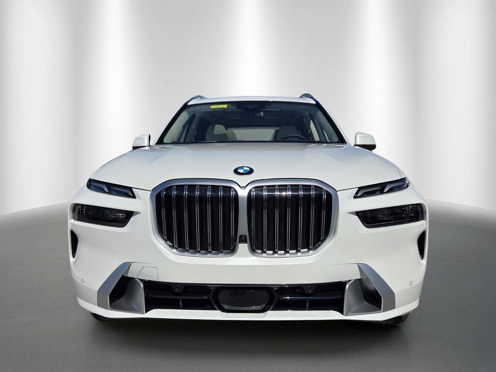 New 2027 BMW X7 xDrive40i SUV
