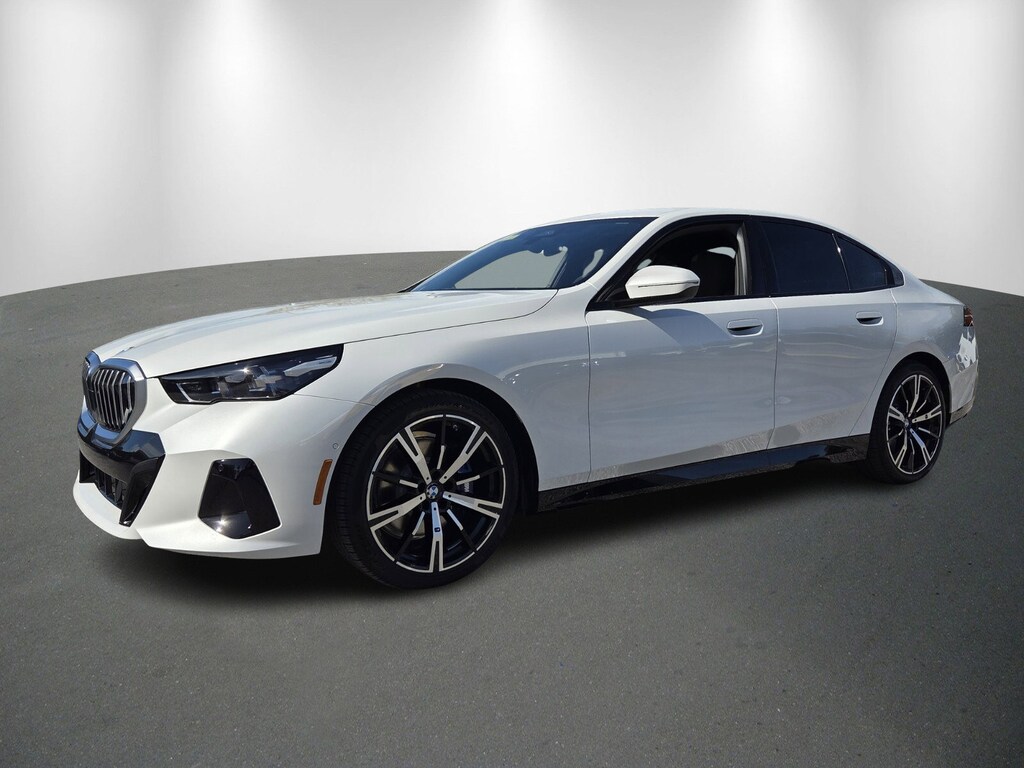 New 2026 BMW 530i Sedan