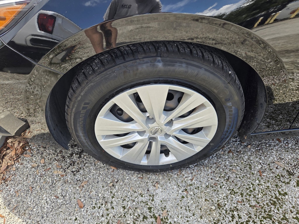 Used 2023 Nissan Sentra S Sedan