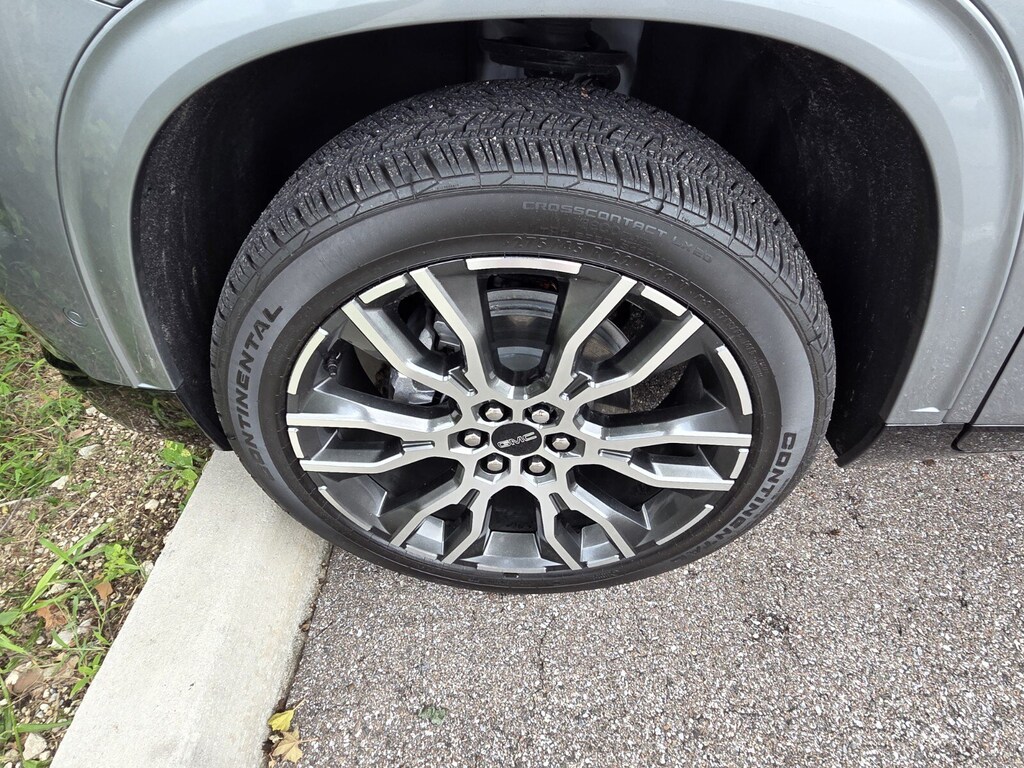 Certified 2026 GMC Acadia Denali Ultimate SUV