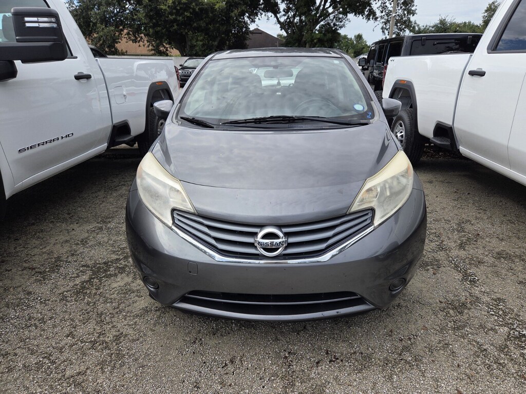 Used 2016 Nissan Versa Note SV Hatchback