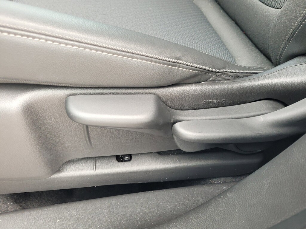 New 2025 Buick Encore GX Preferred SUV