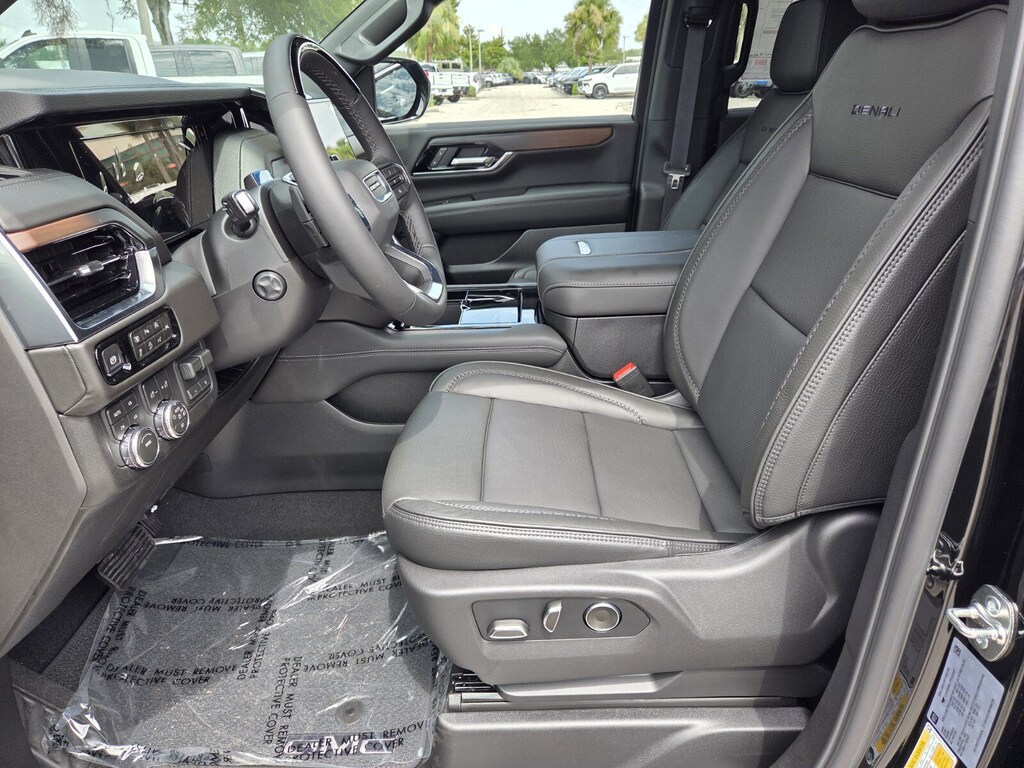 New 2026 GMC Yukon Denali SUV