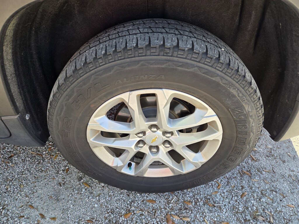 Used 2019 Chevrolet Traverse LT Cloth w/1LT SUV