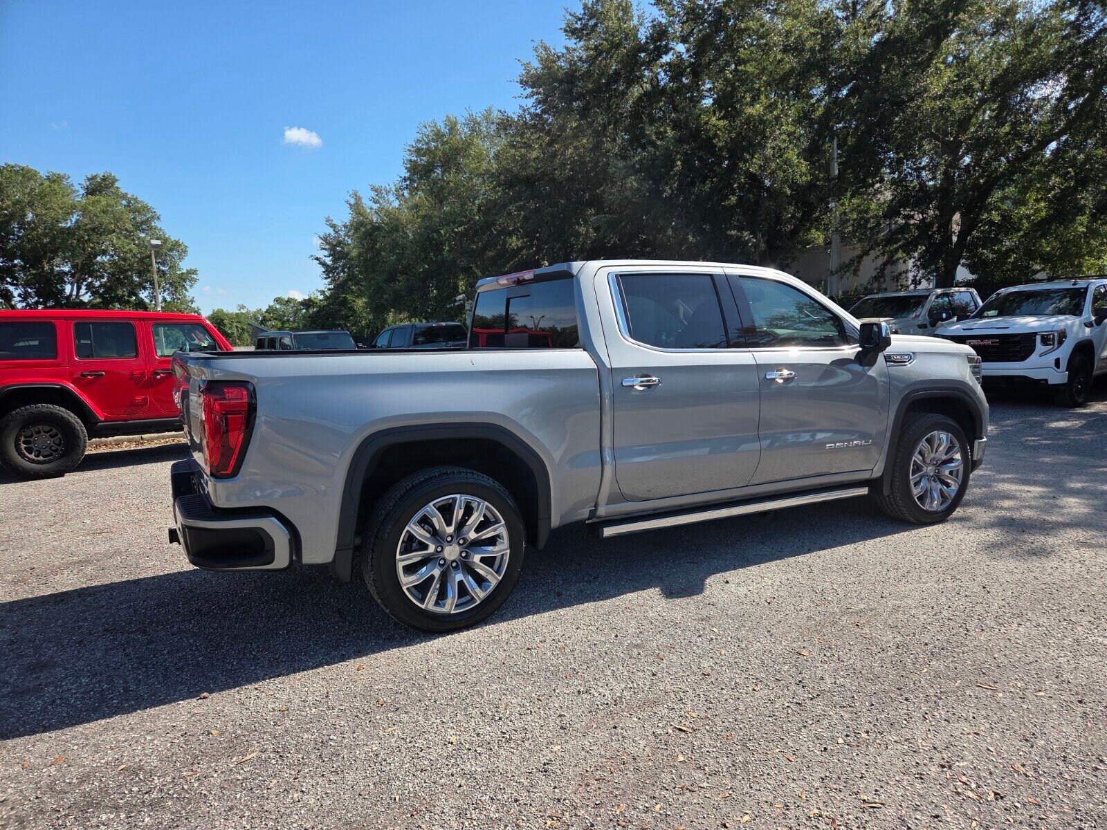 2026 GMC Sierra 1500 Denali - Photo 14