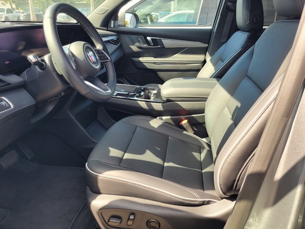 New 2025 Buick Enclave Preferred SUV