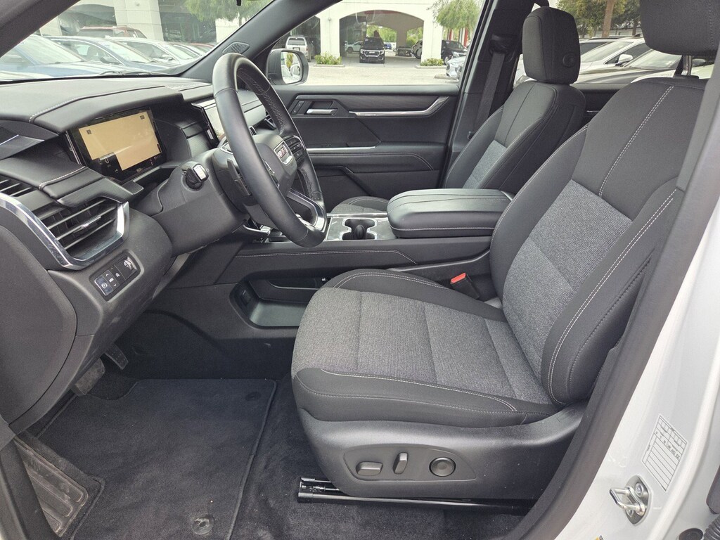 Used 2025 GMC Acadia Elevation SUV