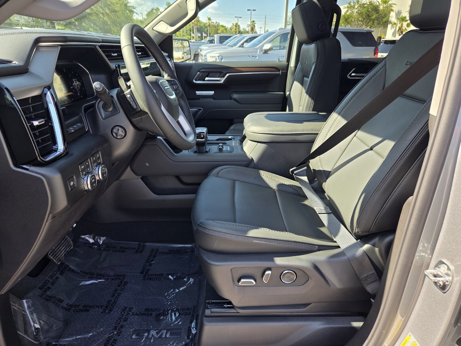 2026 GMC Sierra 1500 Denali - Photo 5