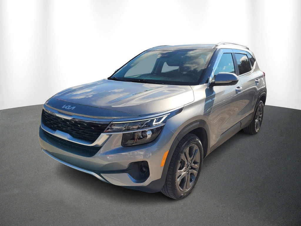 Used 2023 Kia Seltos S SUV
