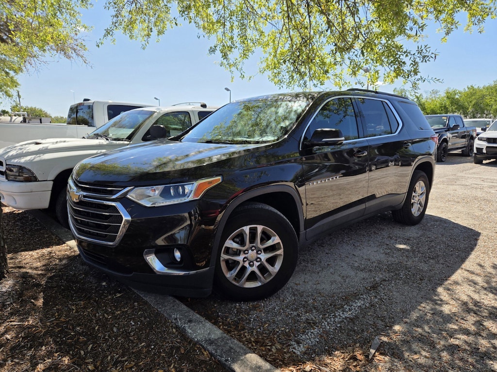 Used 2019 Chevrolet Traverse LT Cloth w/1LT SUV