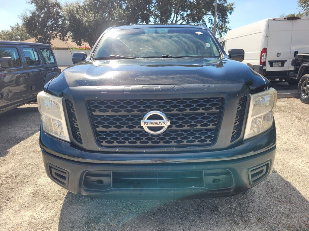 Used 2017 Nissan Titan S Truck King Cab