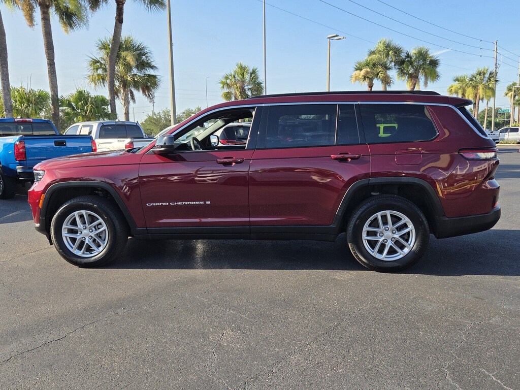Certified 2025 Jeep Grand Cherokee L Laredo SUV