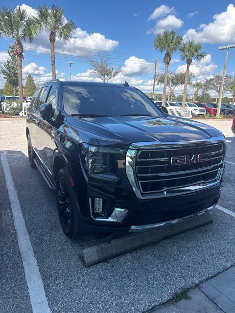 2022 GMC Yukon SLT