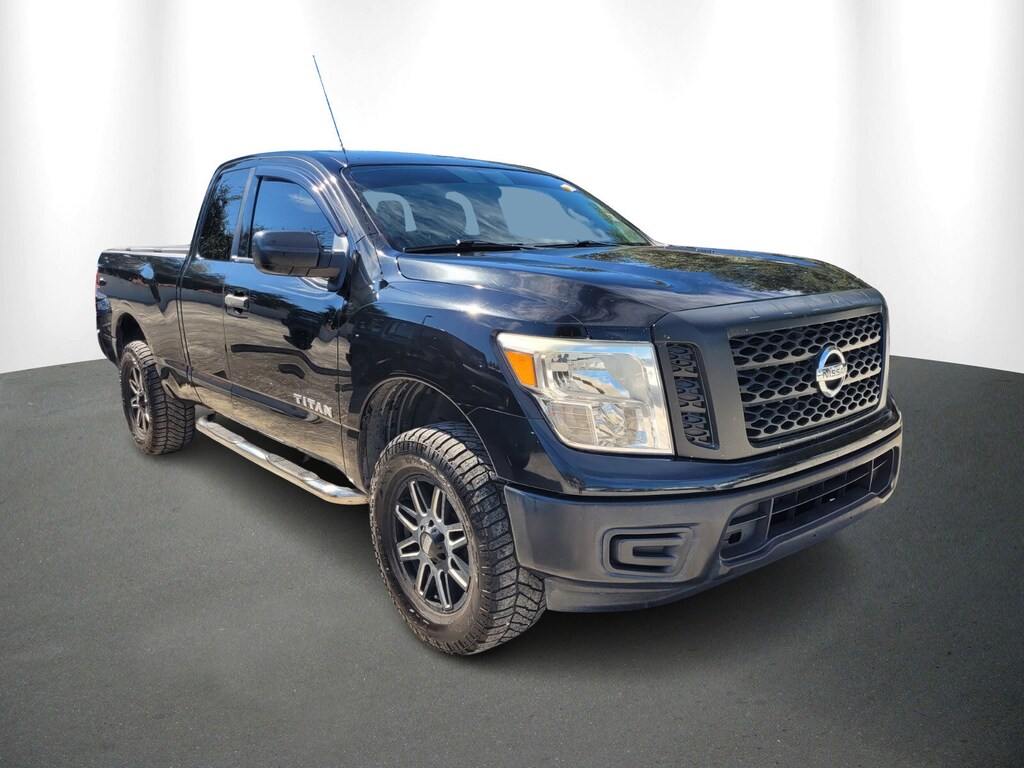 Used 2017 Nissan Titan S Truck King Cab