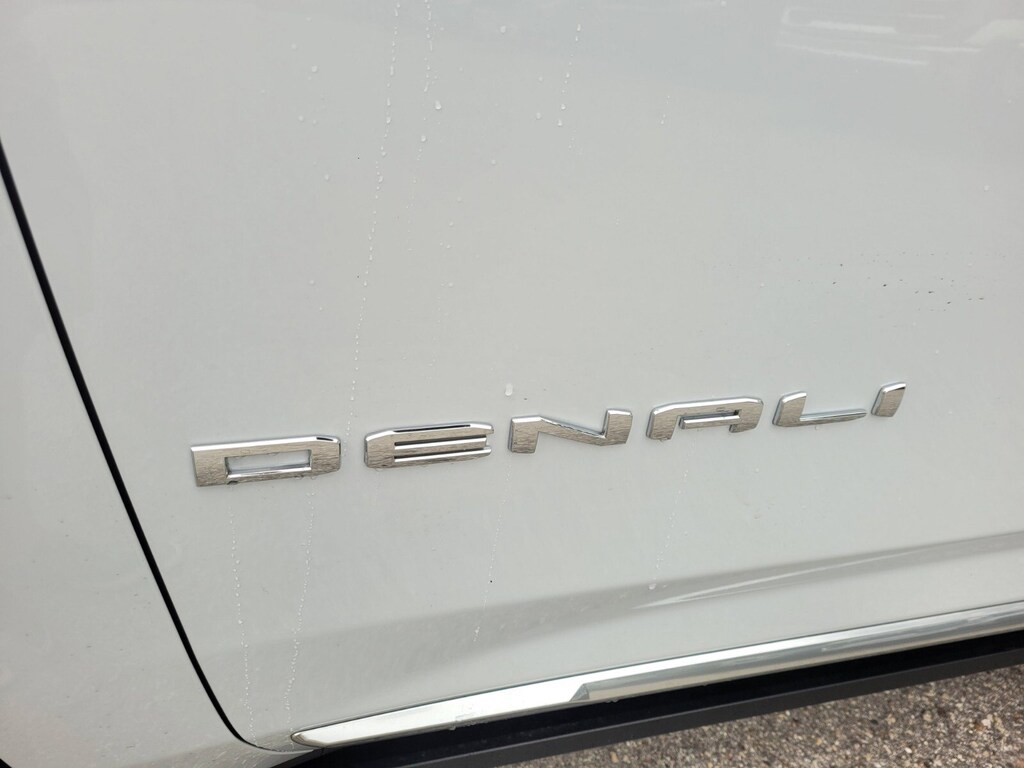New 2026 GMC Yukon XL Denali SUV
