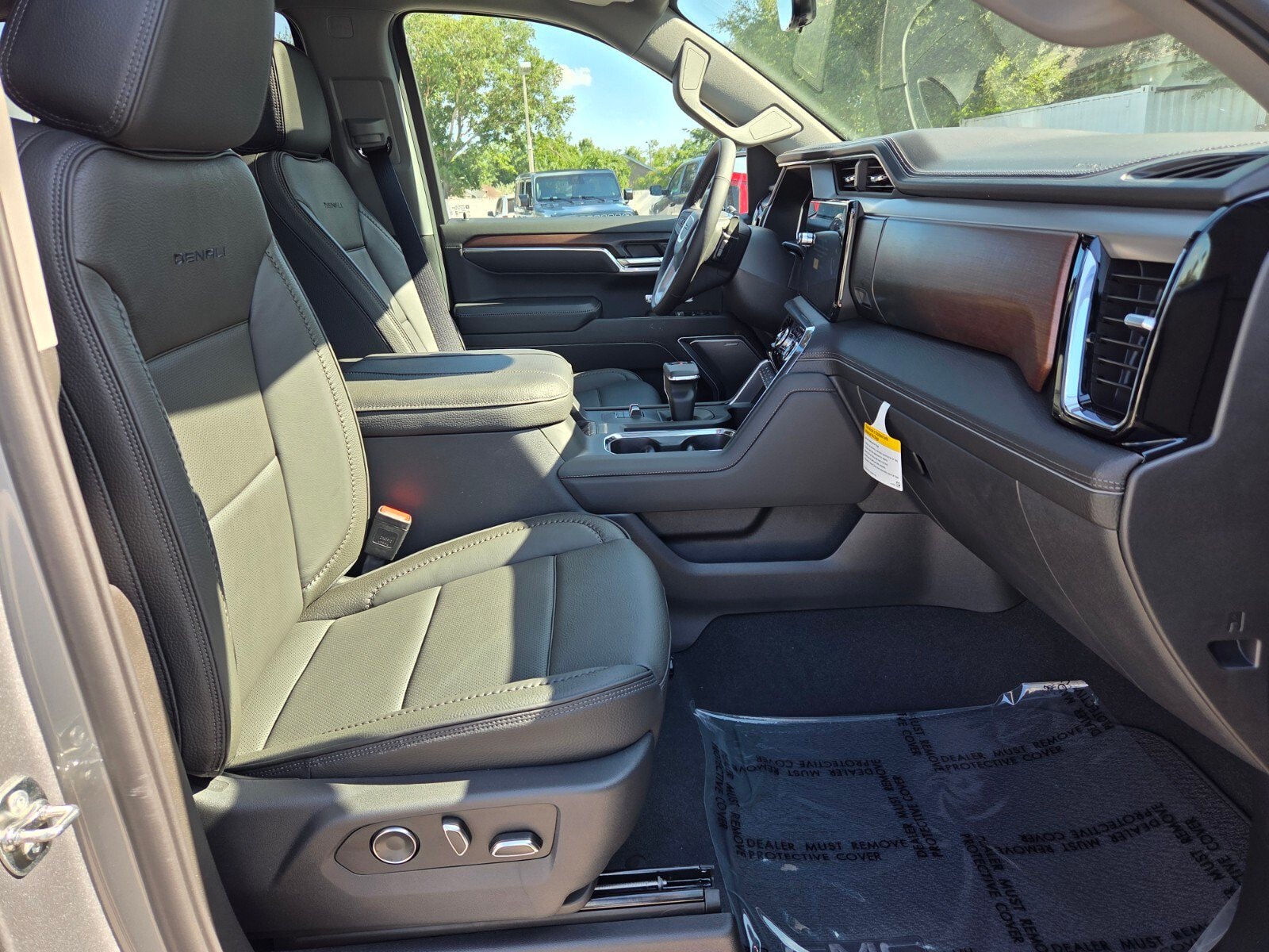2026 GMC Sierra 1500 Denali - Photo 16
